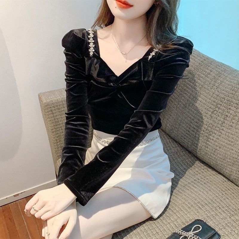 Slim Fit Velvet Women's Shirt  - Winter Clothing Trends 2025 Women'S recension och pris