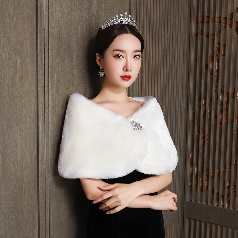 Women Bridal Shawl Wedding Cap - Winter Clothing Design recension och pris